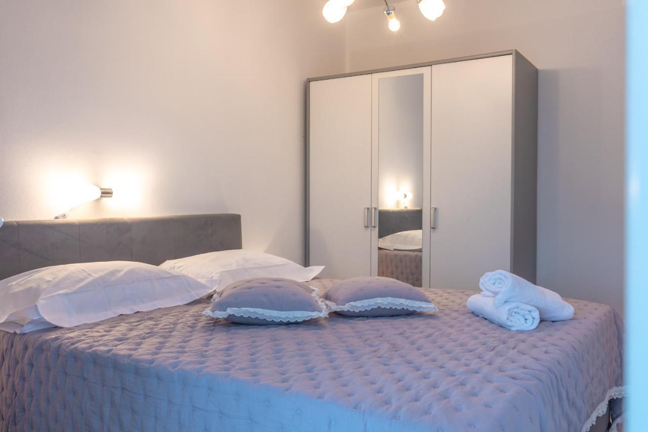 Apartment Ojdanić Trogir Extérieur photo